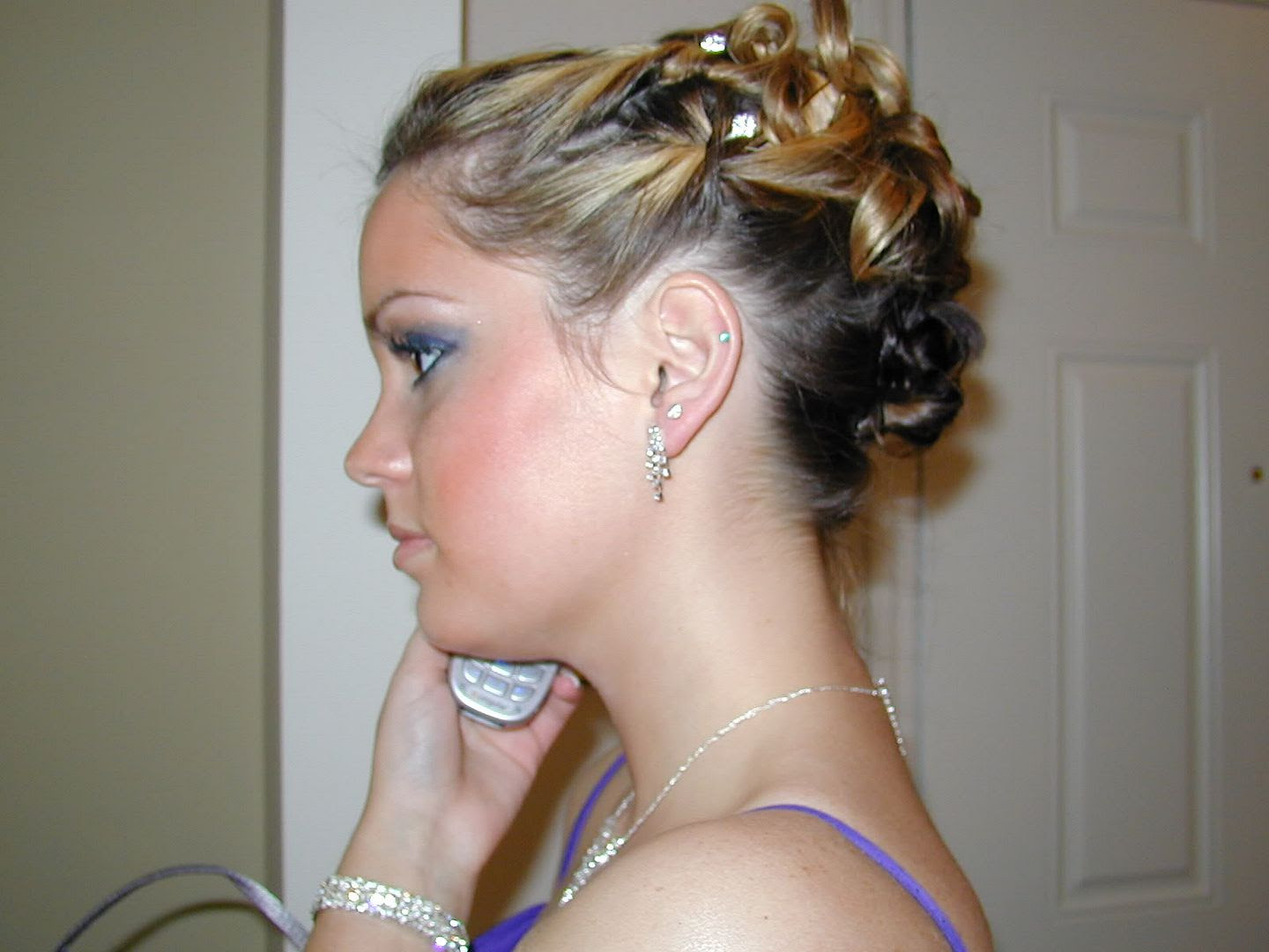 2. Elegant Short Formal Hairstyles - wide 6