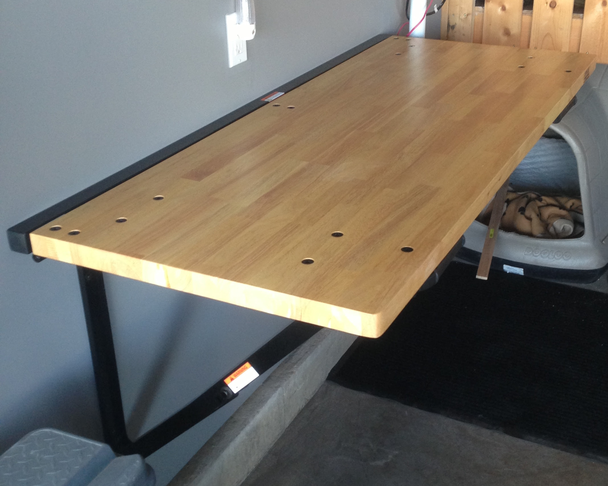 Electrical Motors And Pumps Foldable Workbench