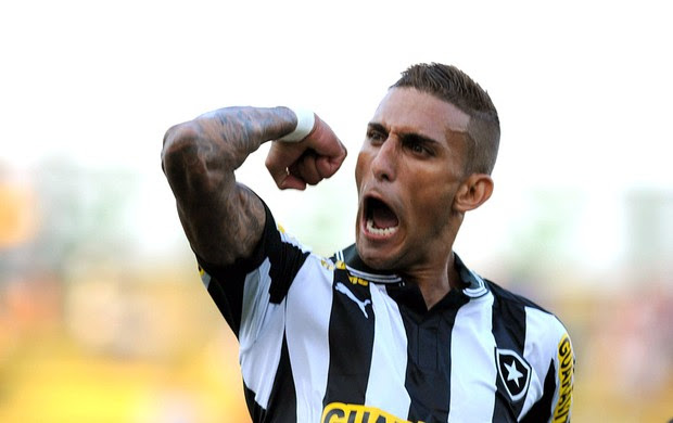Rafael Marques gol Botafogo jogo Fluminense final (Foto: André Durão / Globoesporte.com)