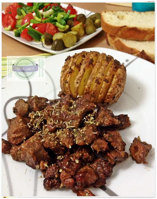 En İyi Yemek Tarifleri SitesiYemek Vakti Fırın Poşetinde Et ve
