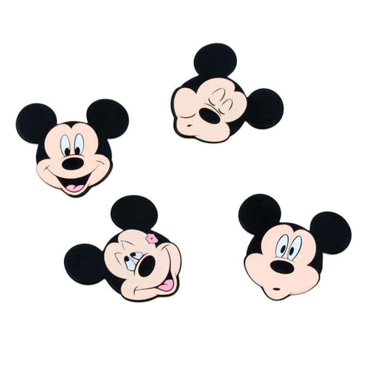 Mickey Mouse Sacando El Dedo Malo - Ryota Wallpaper