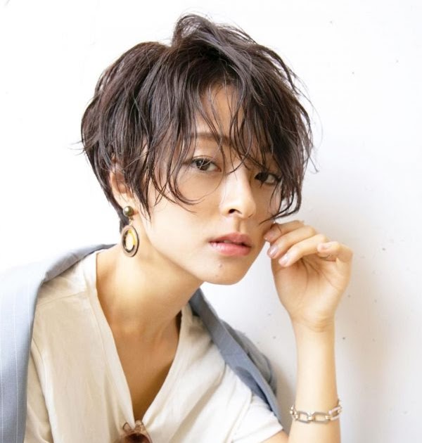 マニッシュショート かっこいい ボーイッシュ 髪型 女 684532