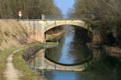 LE CANAL DE BOURGOGNE