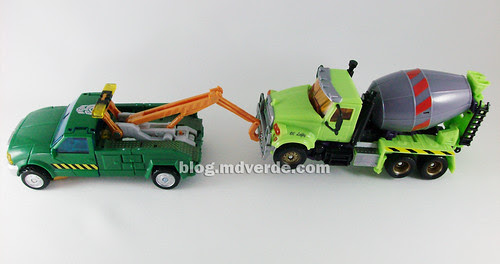 Transformers Mixmaster RotF Voyager (G1 deco) + Hoist RotF Deluxe - modo alterno