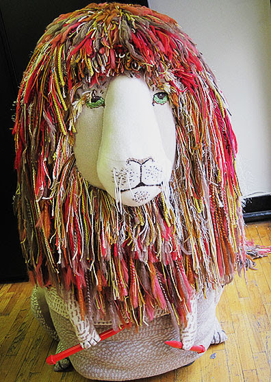 Knitting Lion