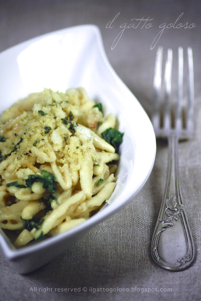 cavatelli alle cime di rapa e briciole