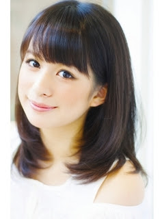 アッシュ・ブラック系ヘアカタログ ロング1 《2016年ヘアカラー - アッシュブラック ヘアカラー