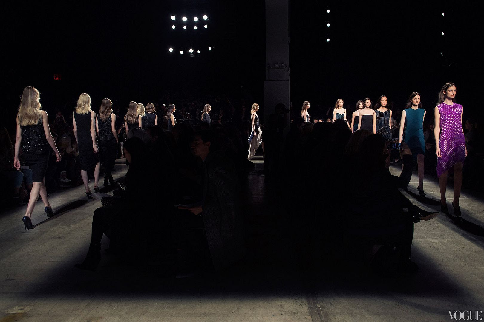 photo narciso-rodriguez-rtw-fw2013-candid-06-victoria-will_132640611345_zpsfef522ee.jpg