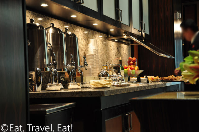 Side View Food Counter
