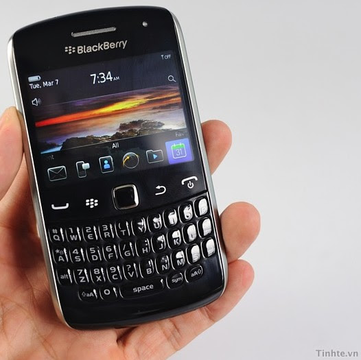 blackberry curve 9370