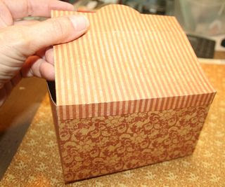 Top glued Top glued
