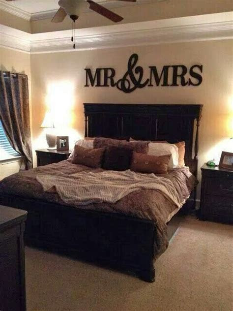 bedroom married couple love inspired decorating ideas
