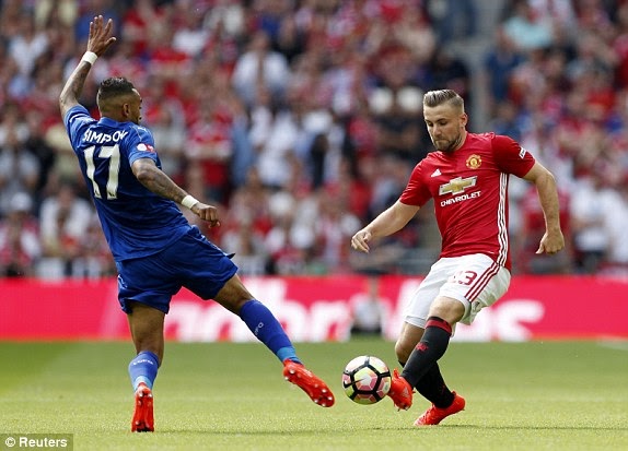 Leicester City Vs Manchester United Community Shield : Leicester City V Manchester United Fa ...