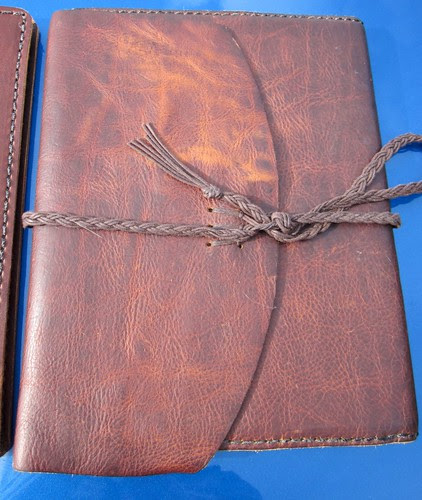 What "distressing" does to the leather.