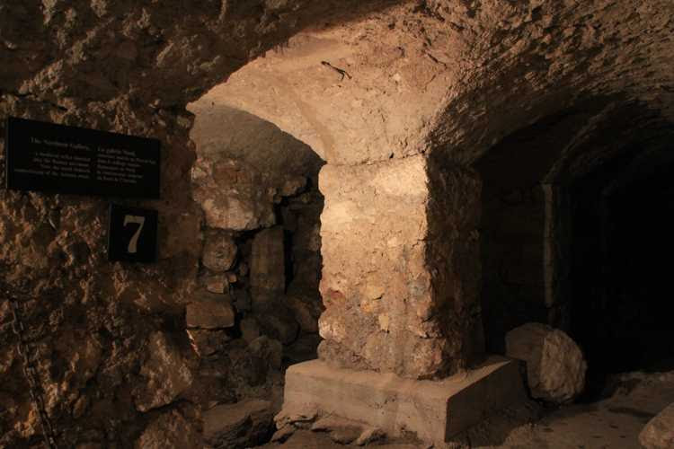 via dolorosa hasta el santo sepulcro en jerusalen