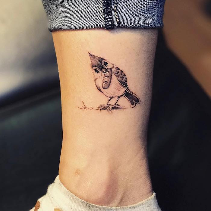 Kleine Tattoo motive Frau