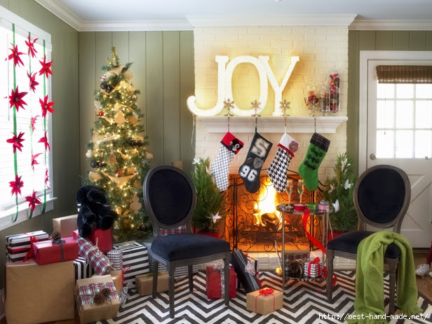 Original_Brian-Patrick-Flynn-Holiday-House-fireplace-room (616x462, 250Kb)