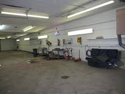 Car Dealer «Dealz Auto Trade», reviews and photos, 640 E 152nd St, Cleveland, OH 44110, USA