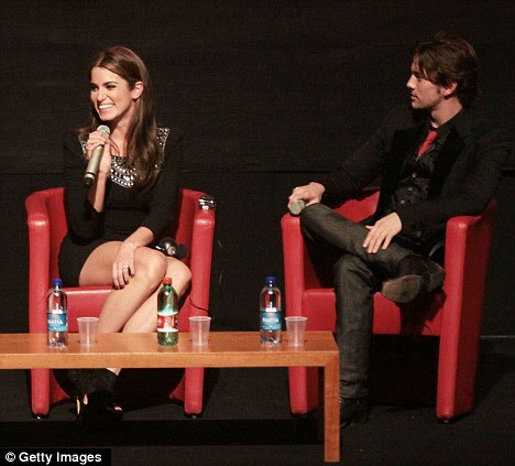 http://i.dailymail.co.uk/i/pix/2011/10/30/article-2055457-0E99147B00000578-510_468x423.jpg
