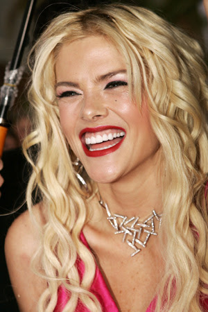 Daune's blog: anna nicole smith guess jeans: