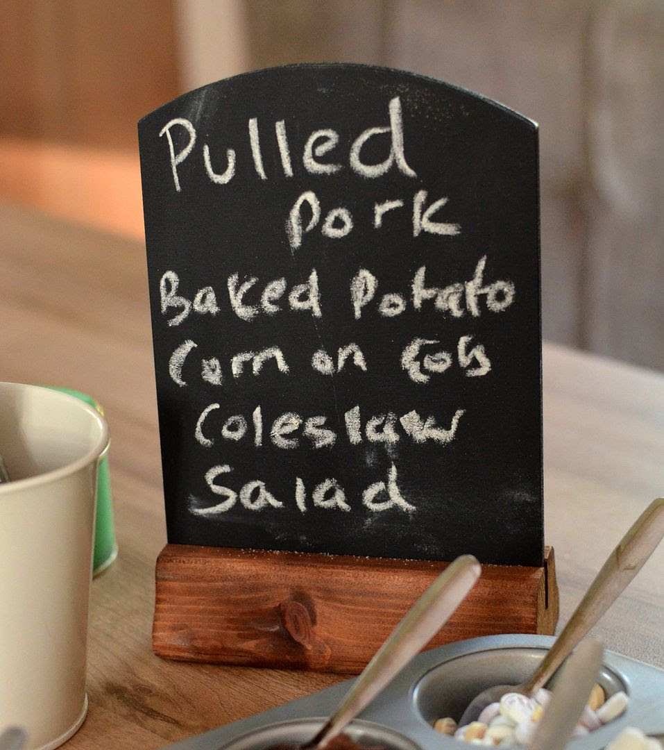 Pulled Pork Family Meal