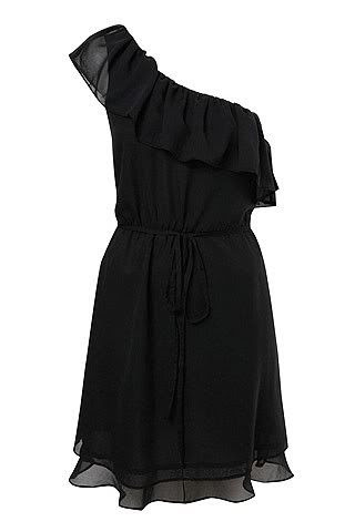 The Shoulder-less Black Dress