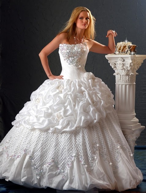Wedding Designer: New Couture Wedding Dress