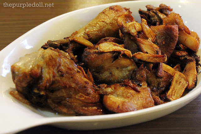 Kuya's Fried Mixed Adobo P179
