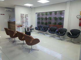 Femme Fashion Hair