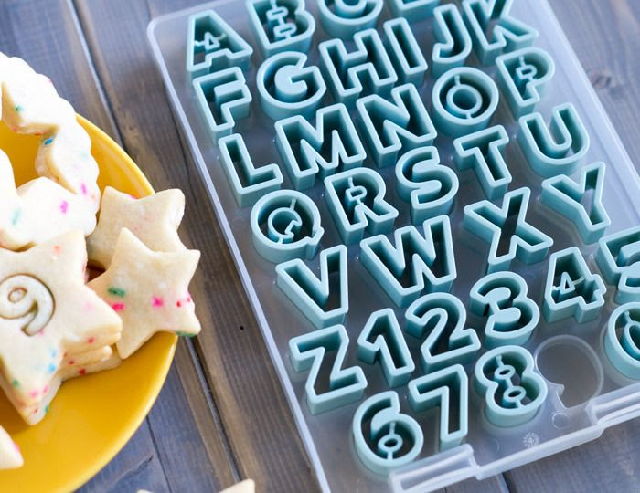 How to Use Small Fondant Cutters for Cookies (so the dough doesn't get stuck)