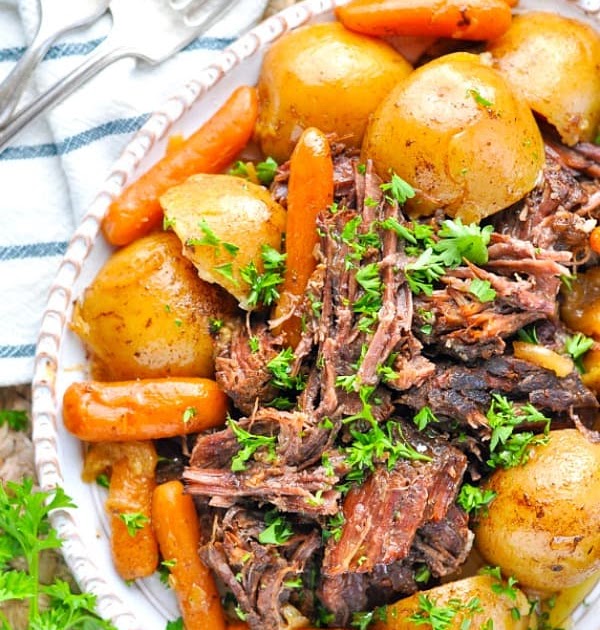 Roast Beef With Potatoes And Carrots - Slow Cooker Classic Pot Roast ...