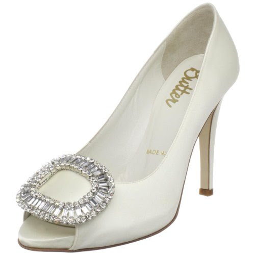 ivory peep toe pump
