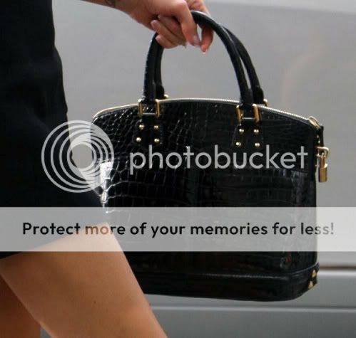 Victoria Beckham Blog: In Victoria&#39;s Closet - Louis Vuitton Lockit Bag