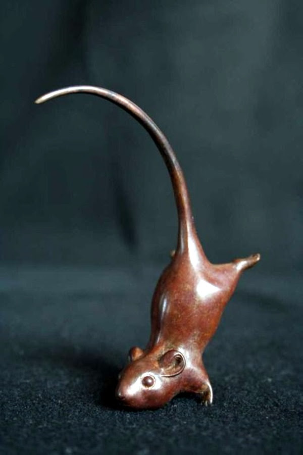 Far-Fetched Small Wood Carving Projects (10)