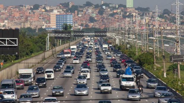 Marginal-Pinheiros-vai-receber-via-de-ônibus