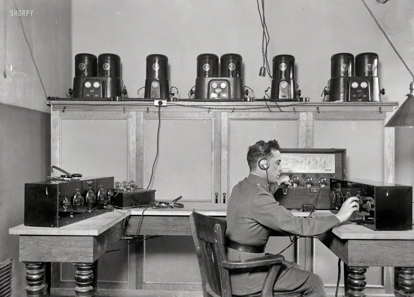 The Twiddler: 1924