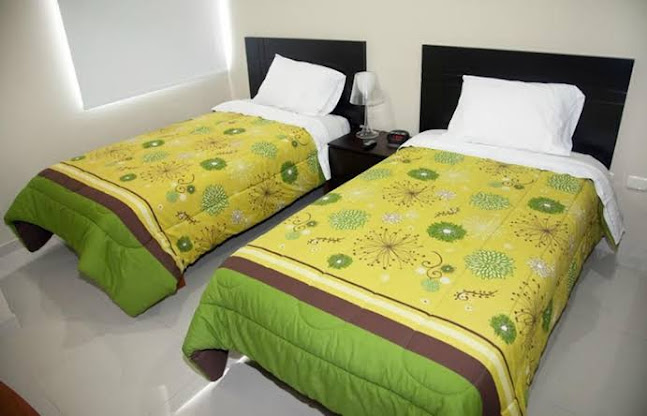 Urb. Santa Teresa - H-33, Tacna 23000, Perú