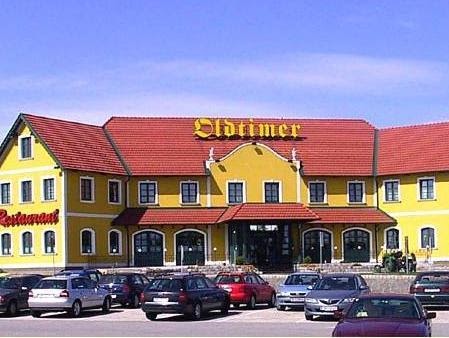 Oldtimer Motorhotel Guntramsdorf - Best Hotels Online