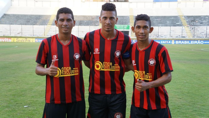 Piuba, Zé Antônio, Anderson Lima - Atlético Potiguar (Foto: Augusto Gomes/GloboEsporte.com)