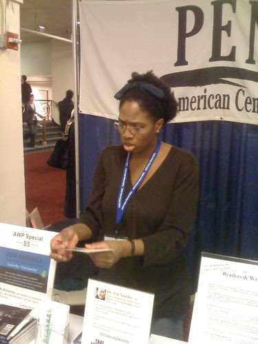 Stacey Leigh at the PEN table