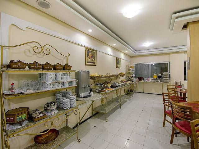 Horário de funcionamento de Hotel Golden Park Curitiba By Nacional Inn