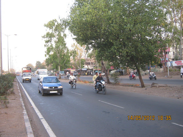 Bangalore Mumbai Highway - Warje Service Road - Visit Suyog Aura Warje Pune 411052