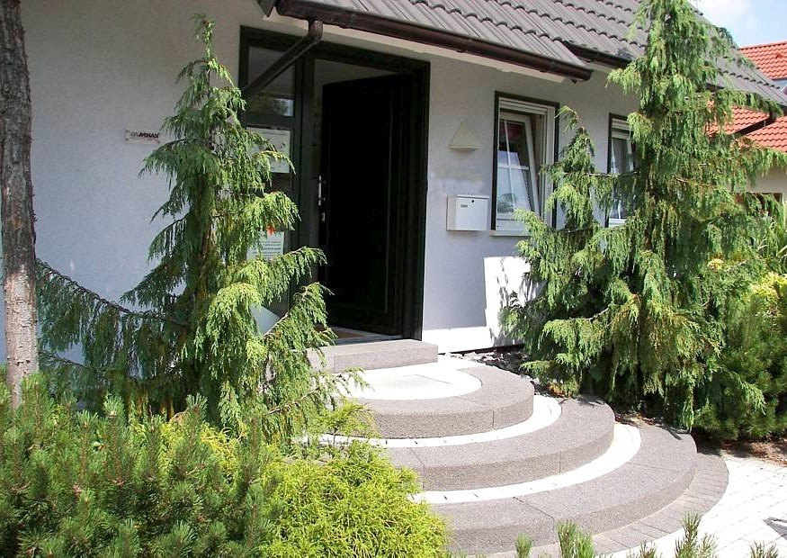 Treppenaufgang außen gestalten
