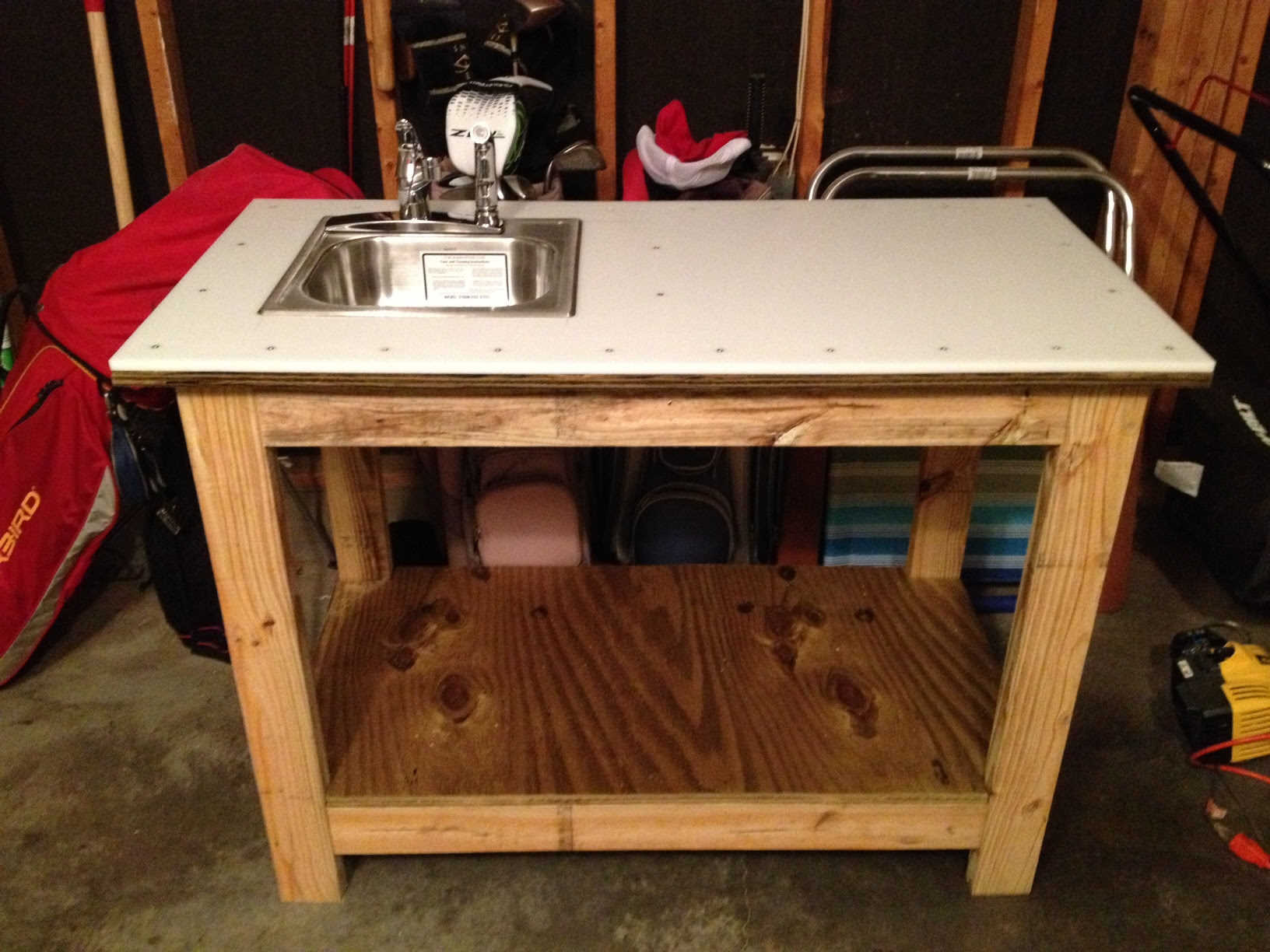 Get Ron Paulk Compact Workbench Plans Free PNG