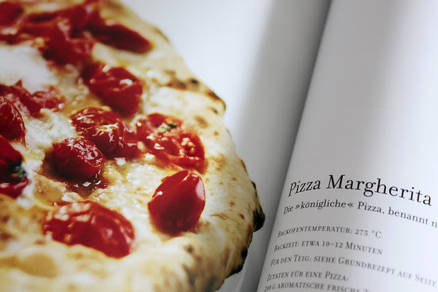 Pizza Margerita - ›La Pizza‹ Nikko Amandonico