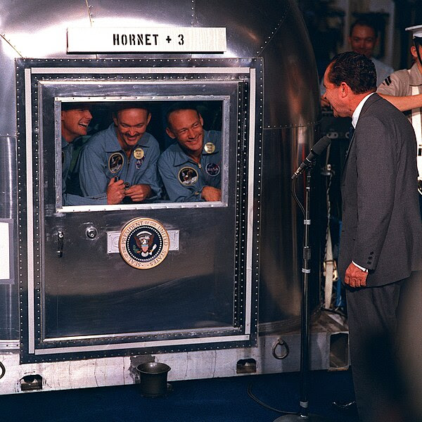 File:Apollo 11 crew in quarantine.jpg