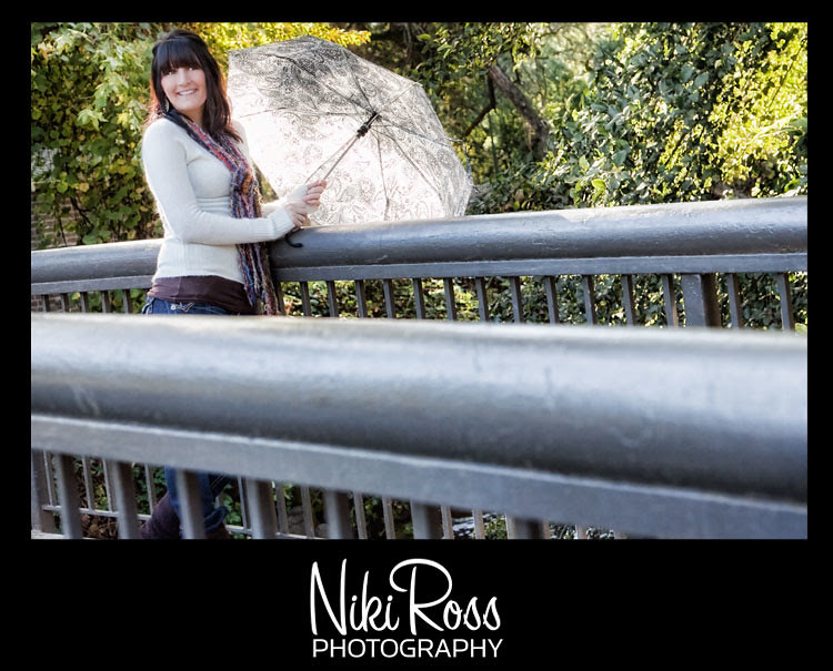 model-umbrella-bridge