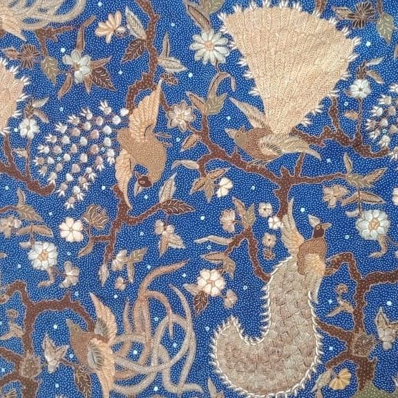 Motif Batik Burung Hong Berasal Dari Batik Indonesia