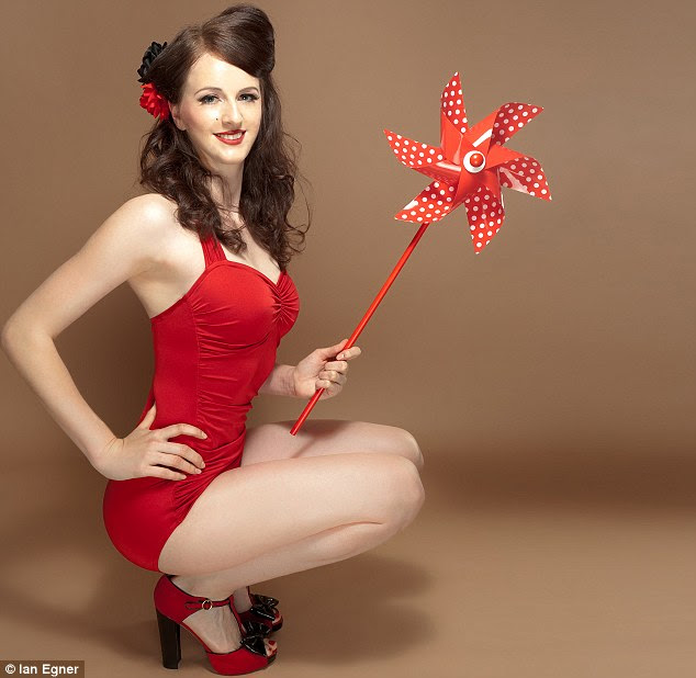 http://i.dailymail.co.uk/i/pix/2011/10/30/article-2055282-0E99A5F500000578-736_634x618.jpg