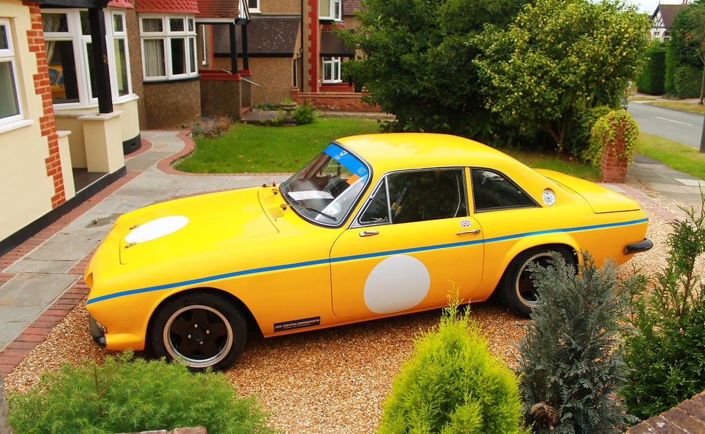 Reliant Scimitar GTE, vented brakes, gearbox, suspension, steering